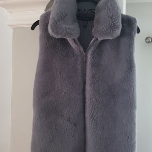 White House Black Market Faux Fur Vest